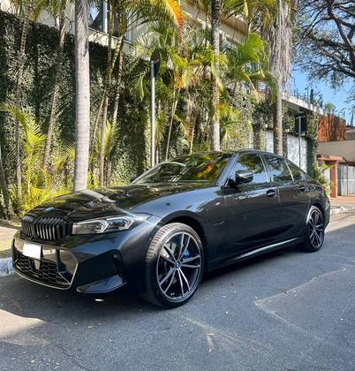 BMW 330e 2.0 16V TURBO HÍBRIDO M SPORT AUTOMÁTICO